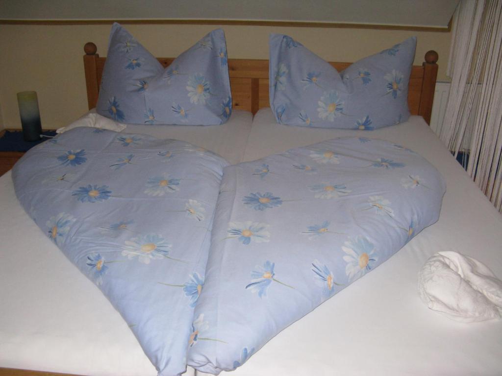 Hotel Garni Huegellandhof Neuhaus am Klausenbach Room photo